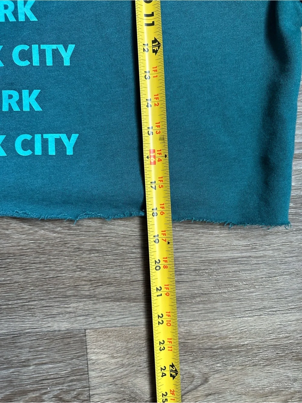 wild fable Teal New York City Cropped Crewneck Sweatshirt XL Casual Cozy Comfy - Picture 3 of 6